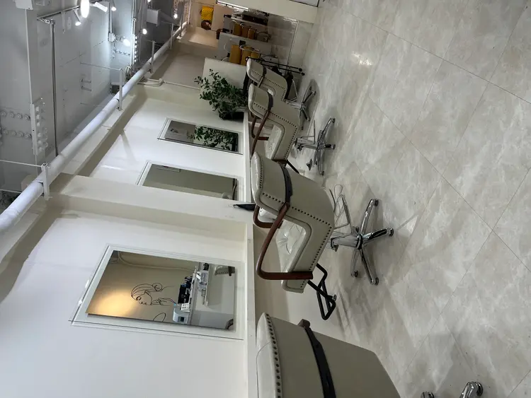 CARINA PRIVATE SALON《カリーナ》の内観・外観1