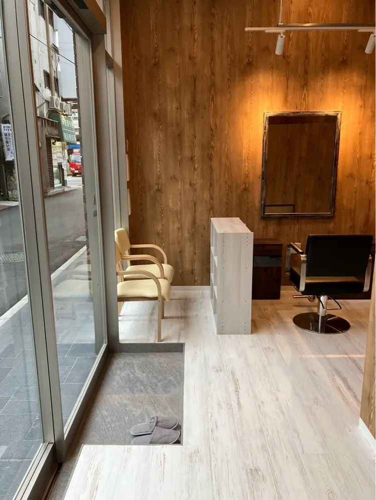 E 大和八木駅前店の内観・外観3