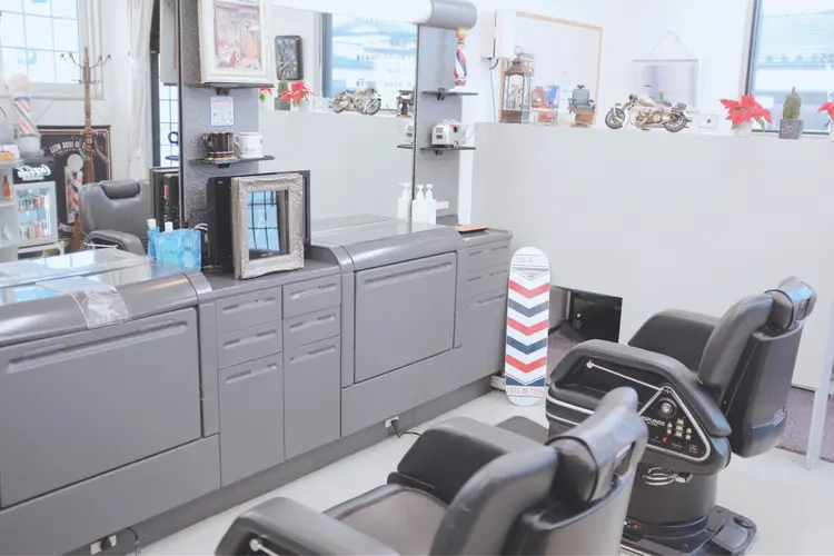 理容もてぎ・barberMOTEGIの内観・外観2