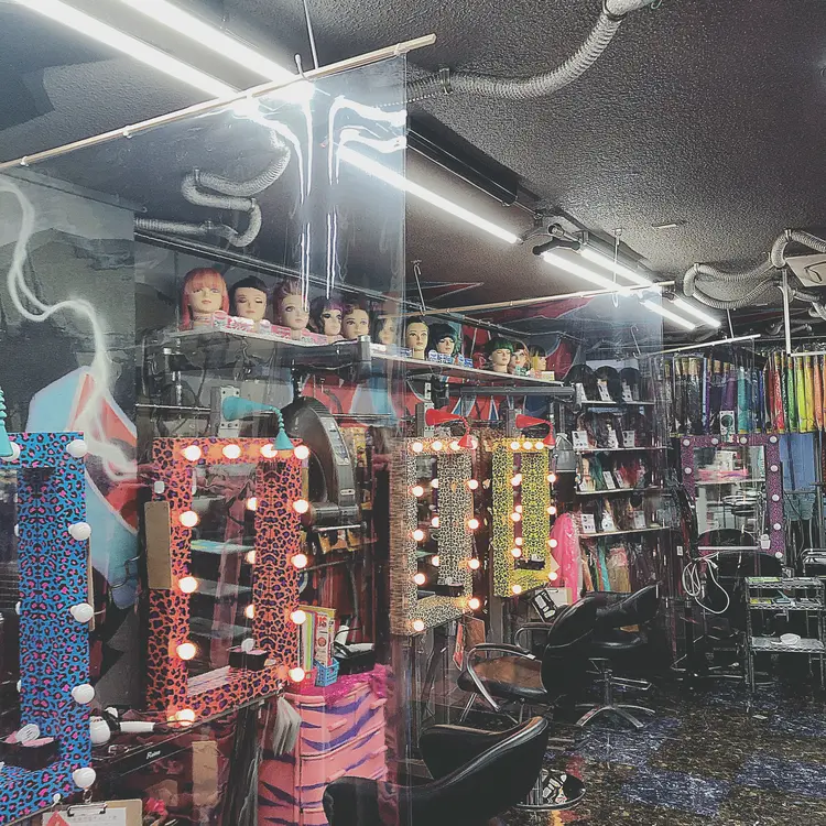 クリップジョイントゴッドの内観・外観1