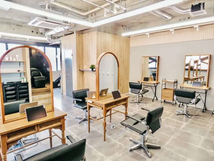 canoe 大濠公園駅前店【カノエ】の内観・外観3