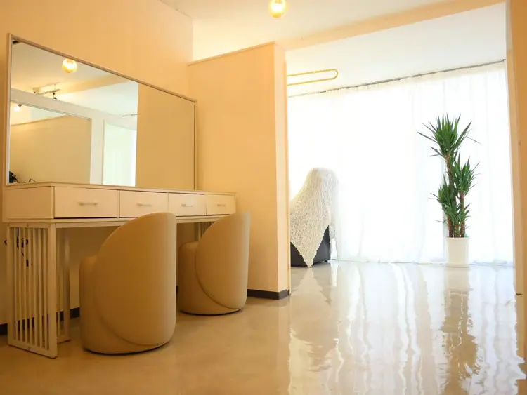 Salon de Reiの内観・外観1