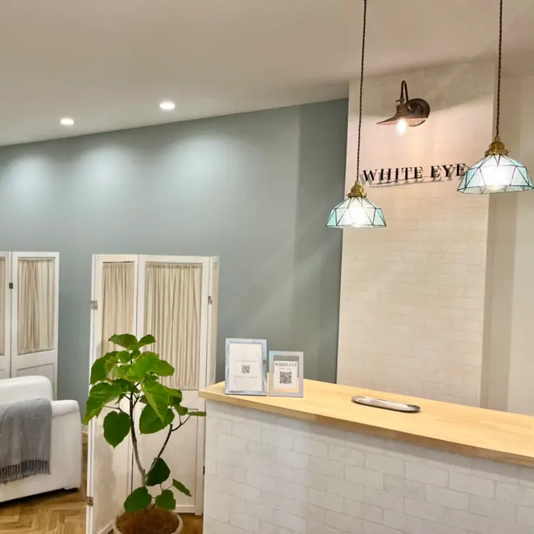 ホワイトアイ姫路店の内観・外観2