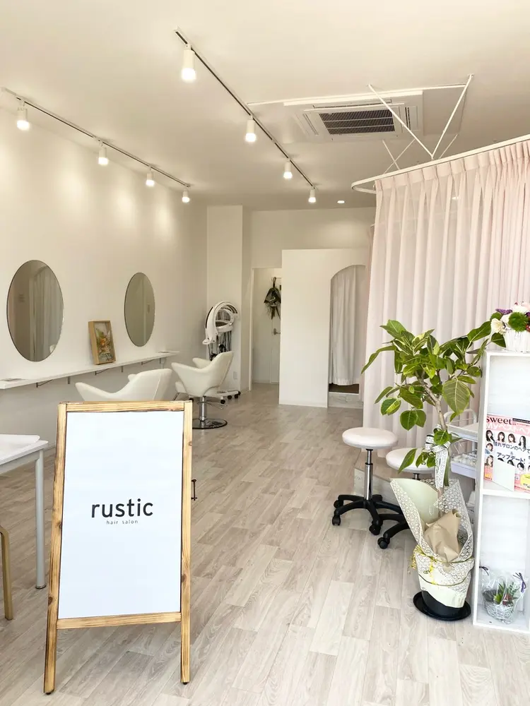 rusticの内観・外観2