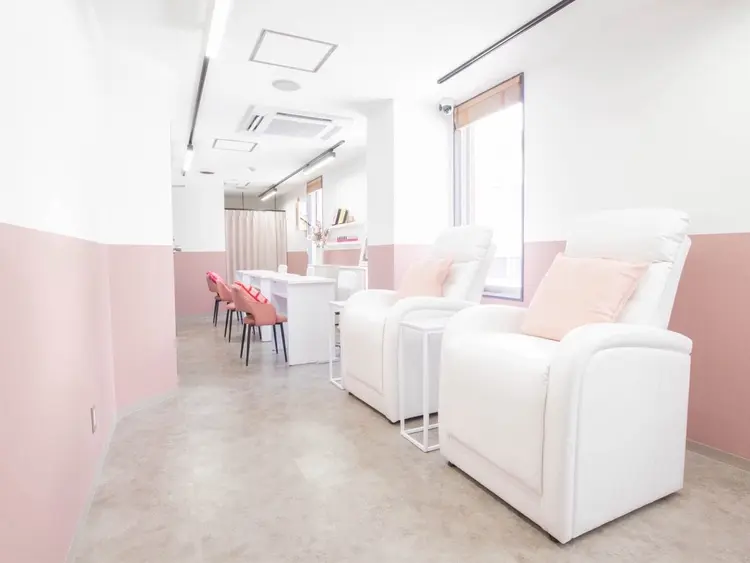 eight nail渋谷駅前店の内観・外観3