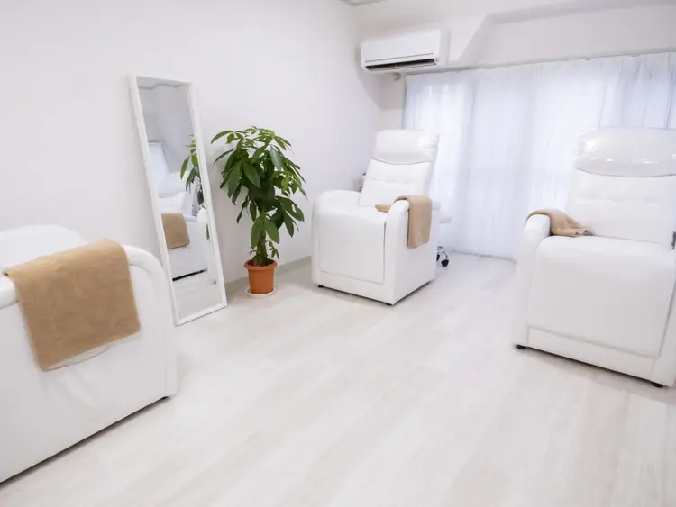 Lash&Wax Brave nyc.渋谷ブレイブニューヨーク マツエク/パリエク/眉/まつげパーマの内観・外観2