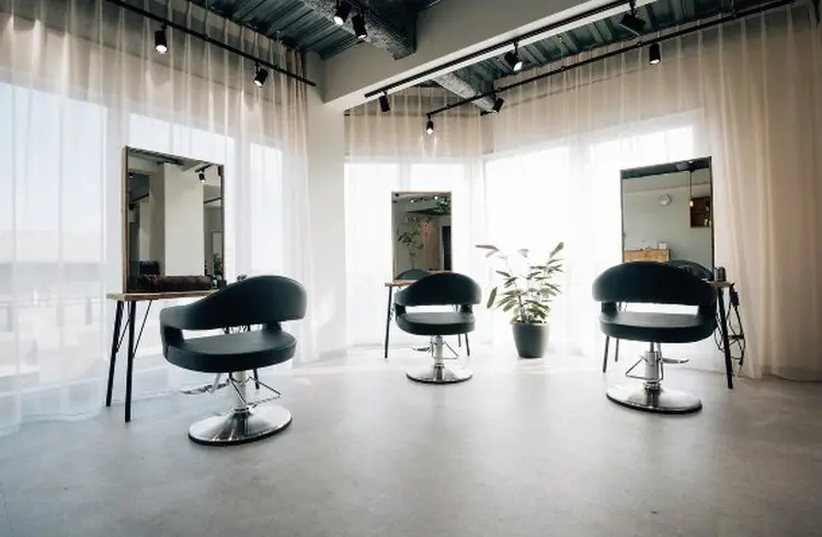 n.w.h(エヌダブリュエイチ)の内観・外観3