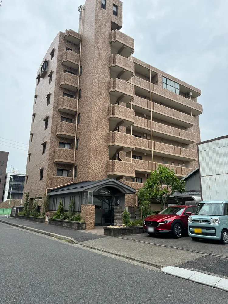 まつげパーマとマツエクと眉毛のお店の内観・外観1