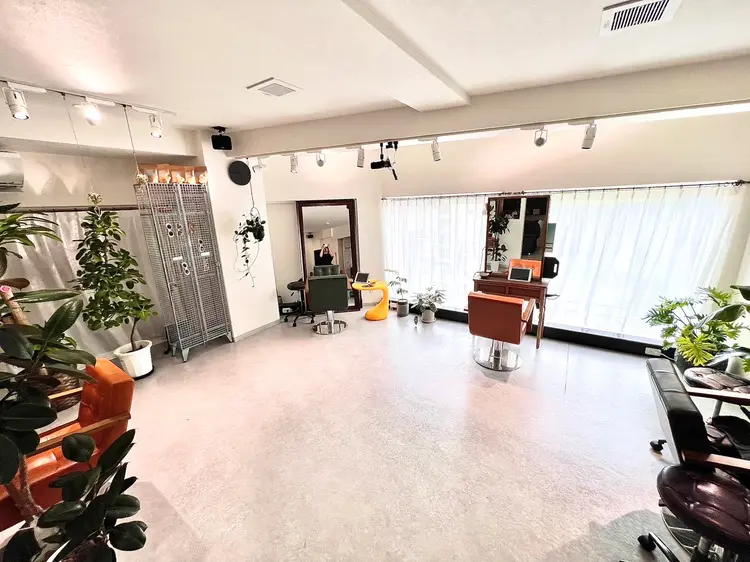 slitなんばの内観・外観1