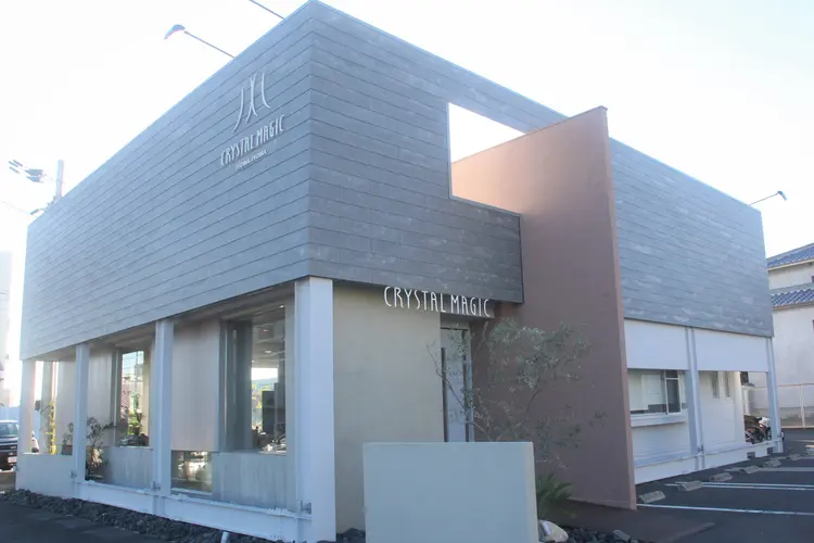 クリスタルマジックジョマジョマの内観・外観1