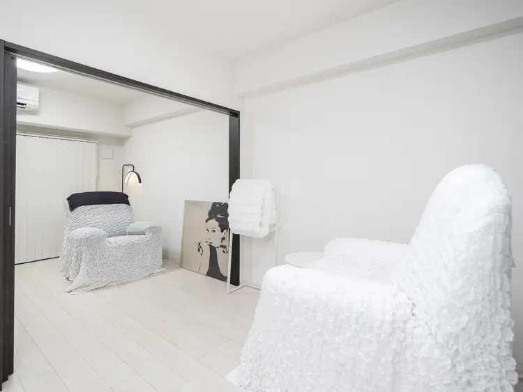 ドライヘッドスパ&アイラッシュ専門店　Lunaria（ルナ）の内観・外観2