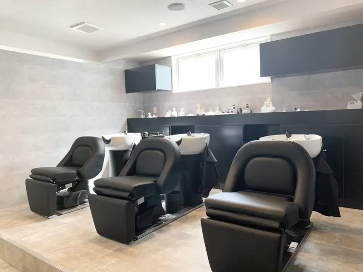 _WHITE アンダーバーホワイトの内観・外観2