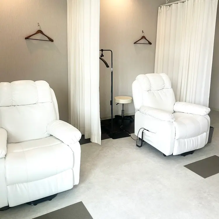 Shh...Belleの内観・外観1