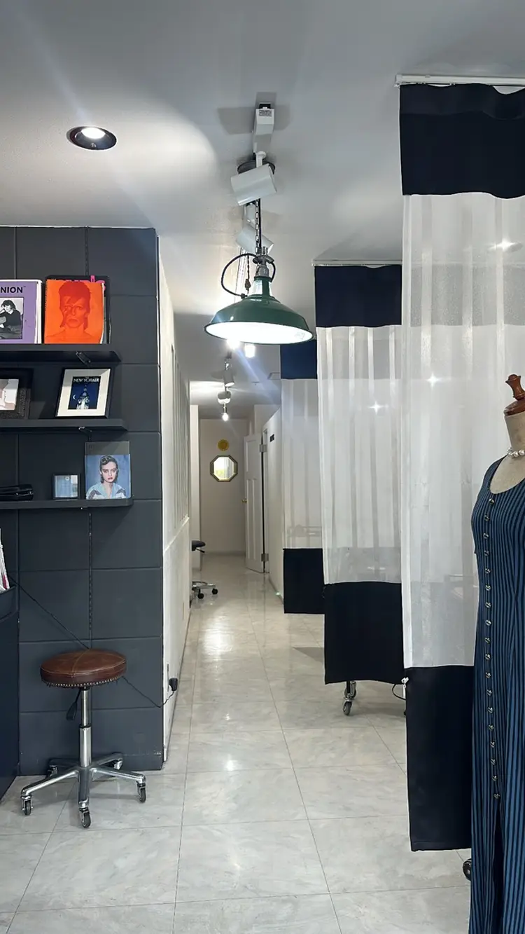 NARVISの内観・外観2