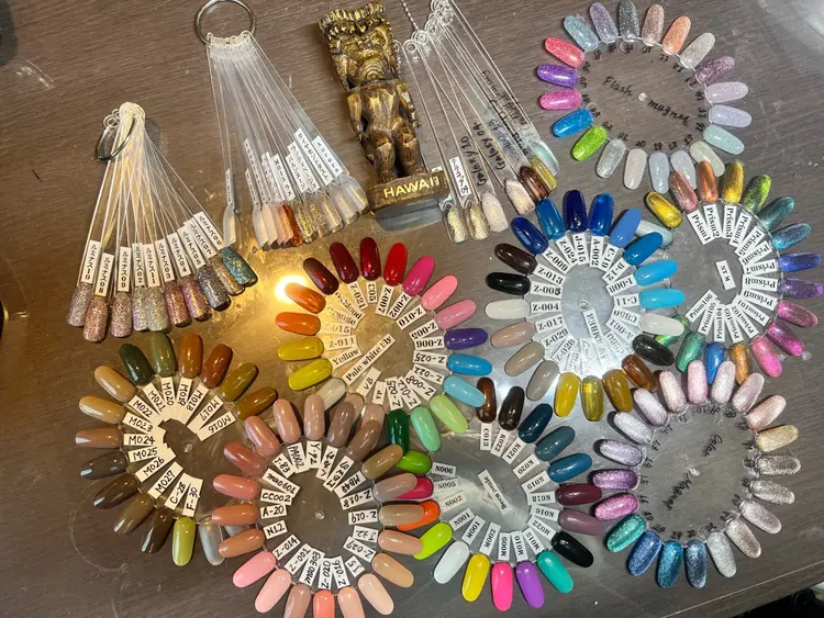 Nail salon Kahuuの内観・外観2