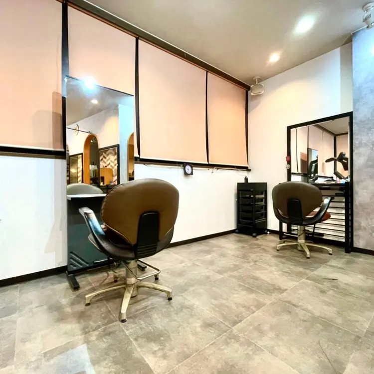 avantiの内観・外観2