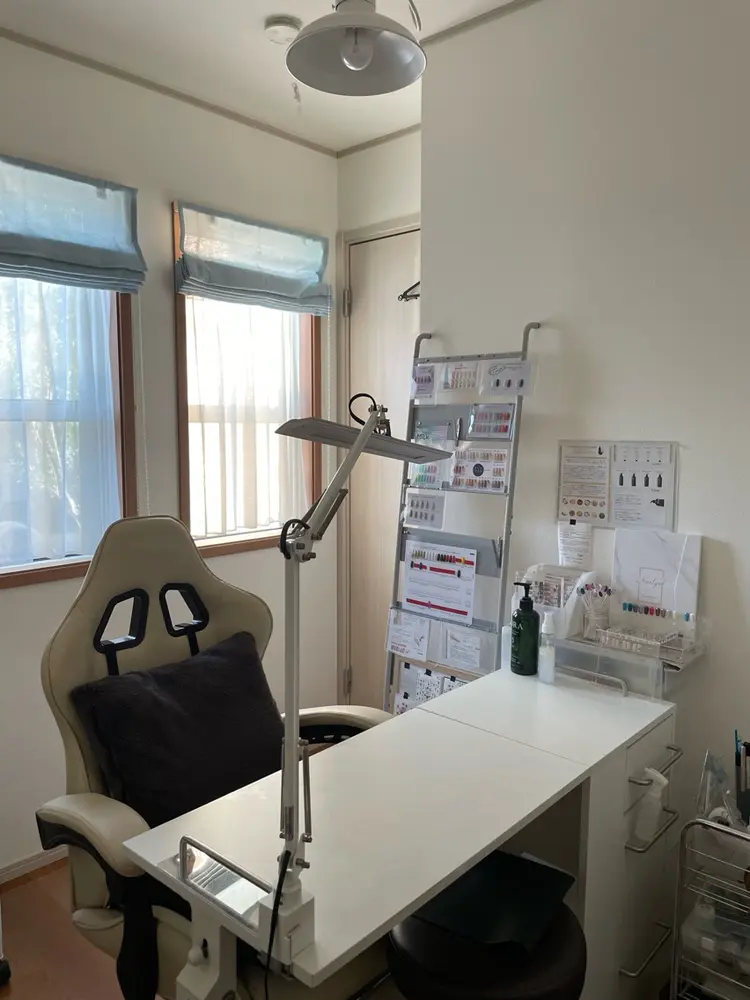 couleur nail クルールネイルの内観・外観1