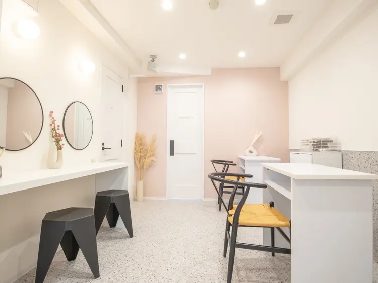 eight eyelash吉祥寺の内観・外観2