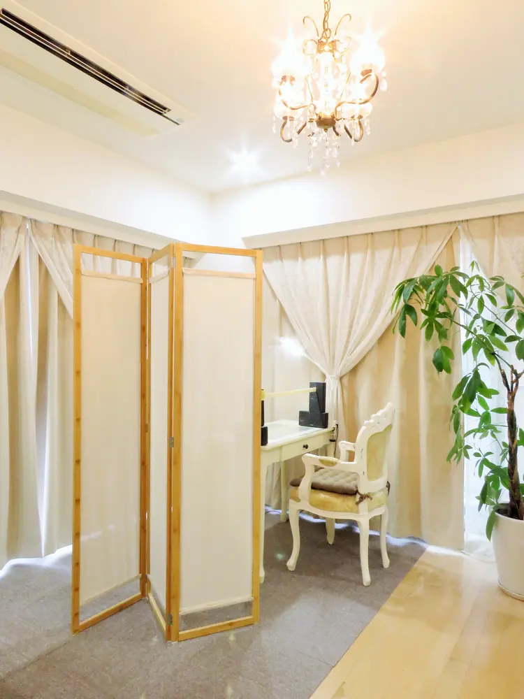 ネイルサロンフロレゾンの画像