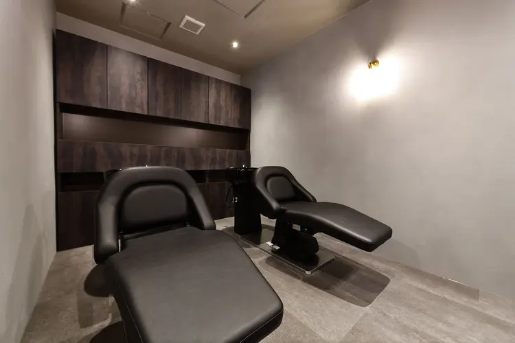 Source 枚方店の内観・外観2