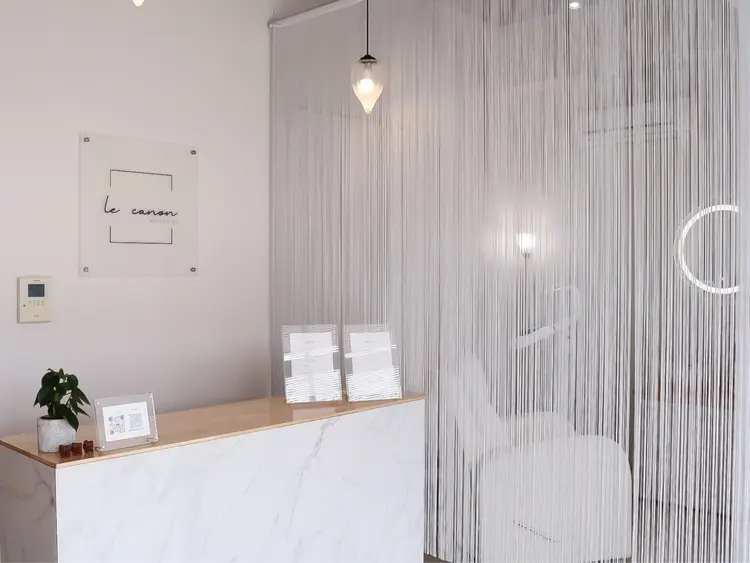 ホワイトニングサロン le canonの内観・外観1