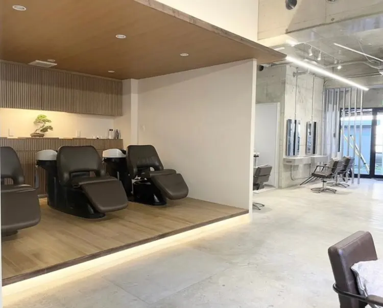 FILMS     横浜の内観・外観1