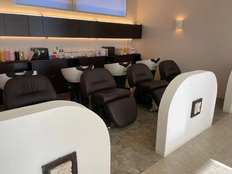 Lishユーカリが丘店の内観・外観3