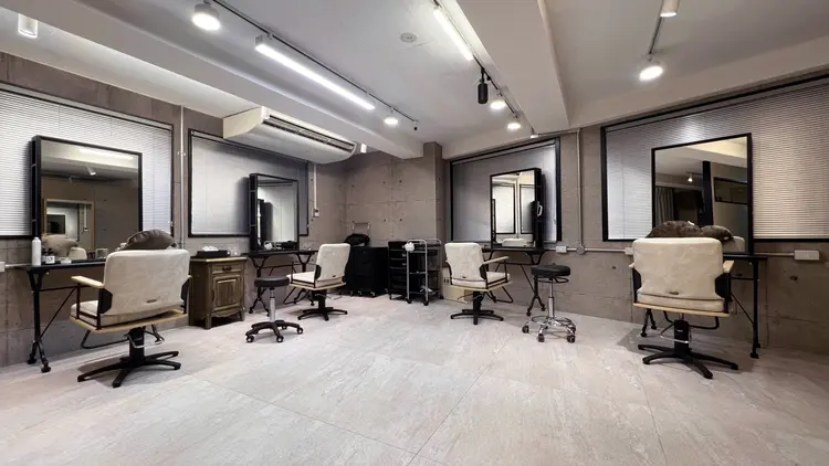 =SCALEの内観・外観1