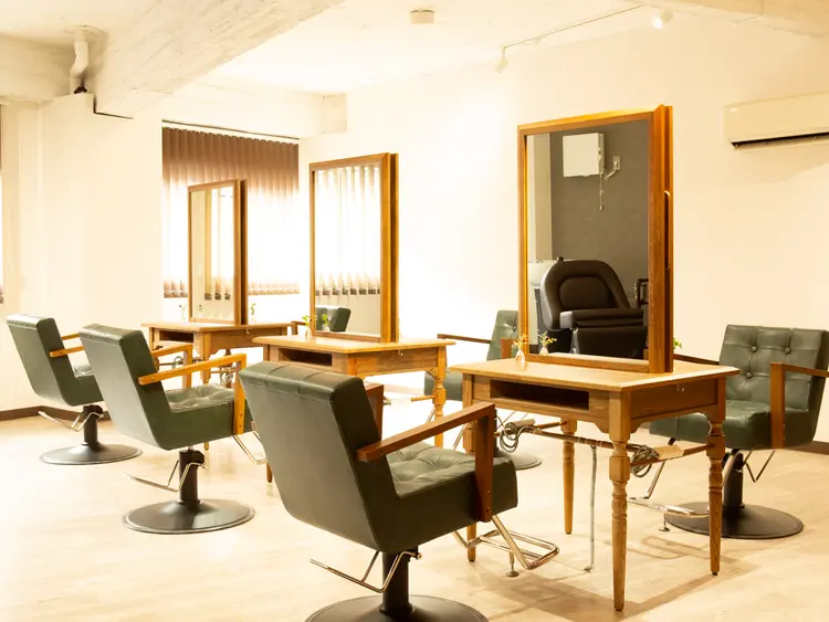 S_salonの内観・外観1