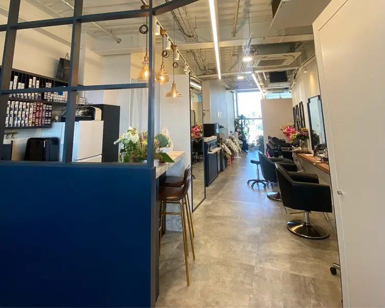 RIN hair omotesando by GIFTの内観・外観3