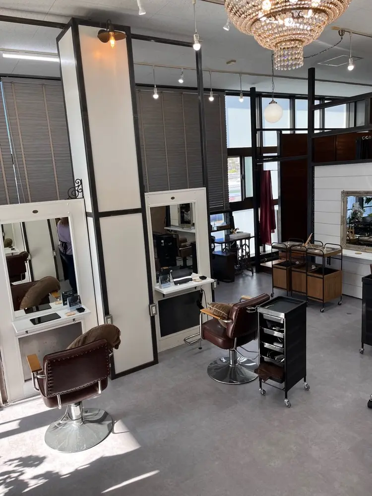 and Kの内観・外観1