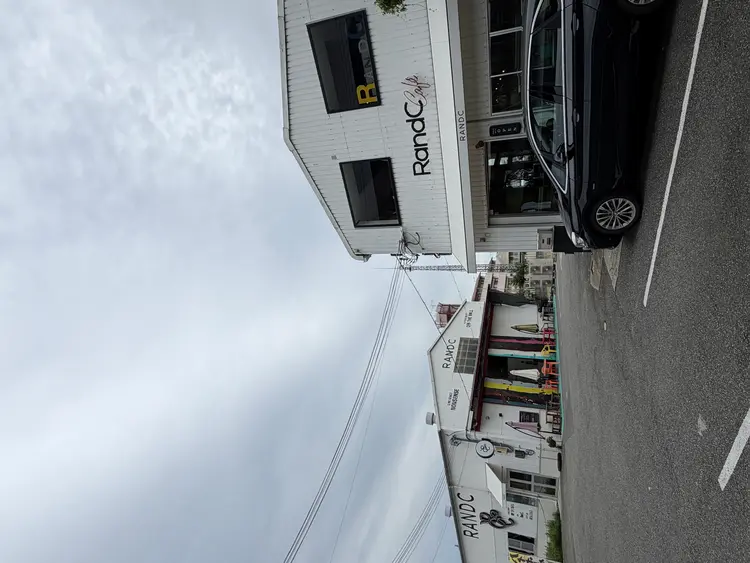 Lily nailsの内観・外観1