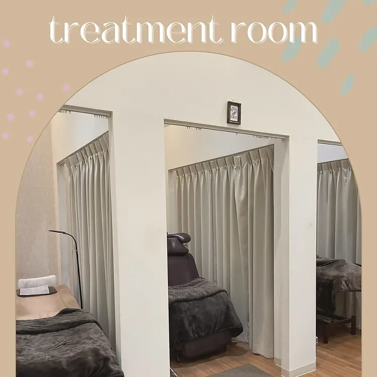 LashRush ラスパ西大和店の内観・外観2