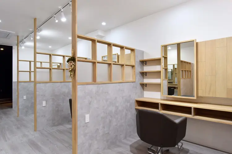 ROCCA hairの内観・外観2