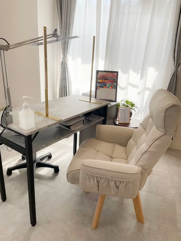 private nail salon alivioの内観・外観2