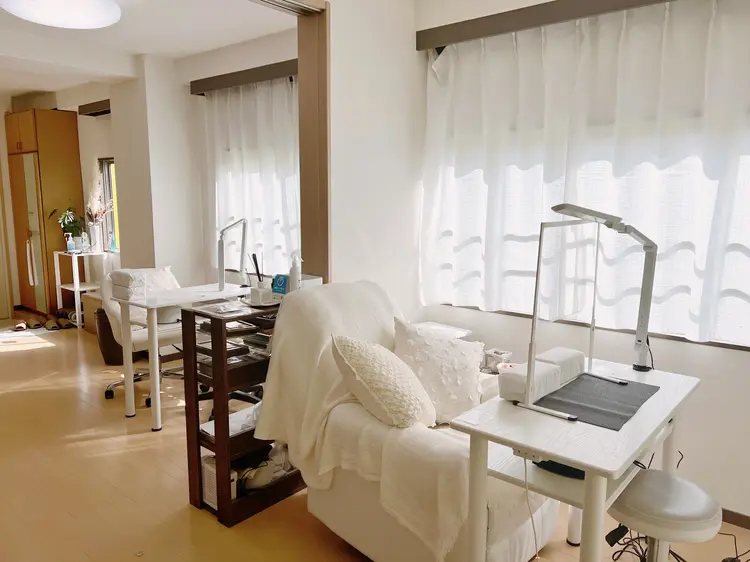Private nail salon La Fleurの内観・外観1