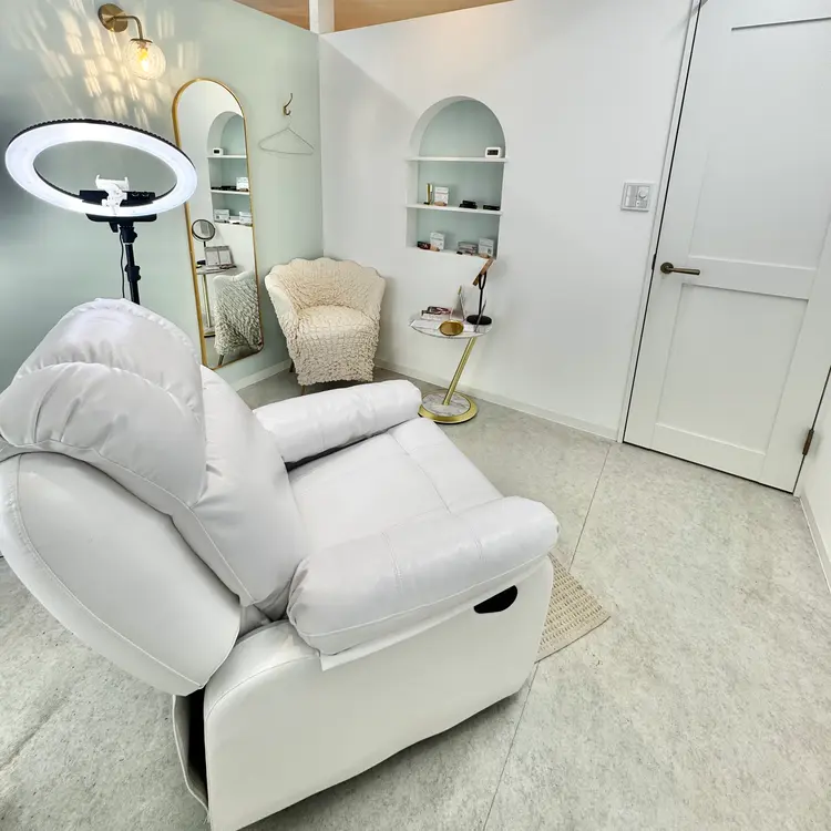 ROMMY.eyelash本厚木の内観・外観1