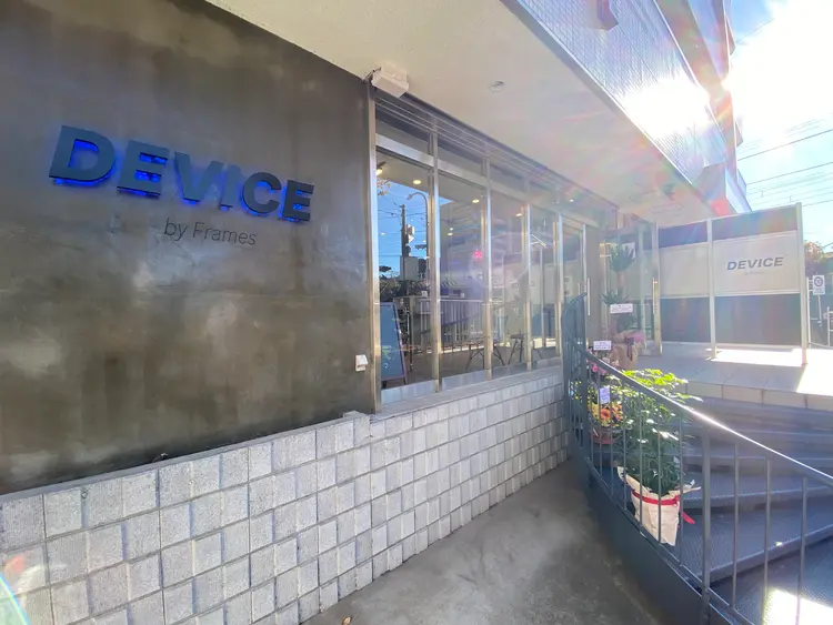 DEVICE 東川口店の内観・外観1