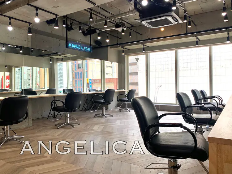 ANGELICA 難波店の内観・外観1