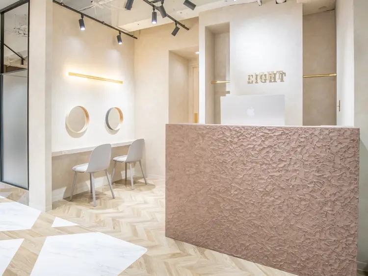 EIGHT Whiteの内観・外観2