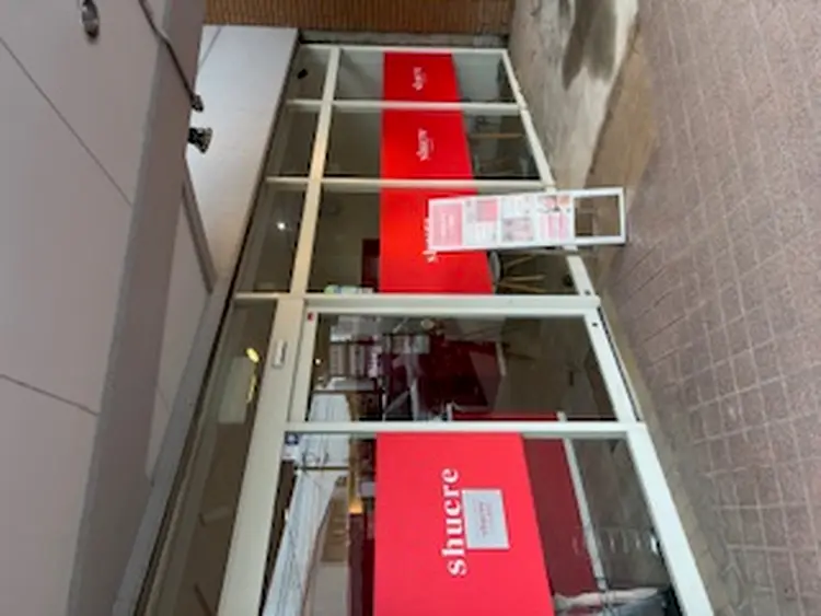 shucre柳津店の内観・外観1
