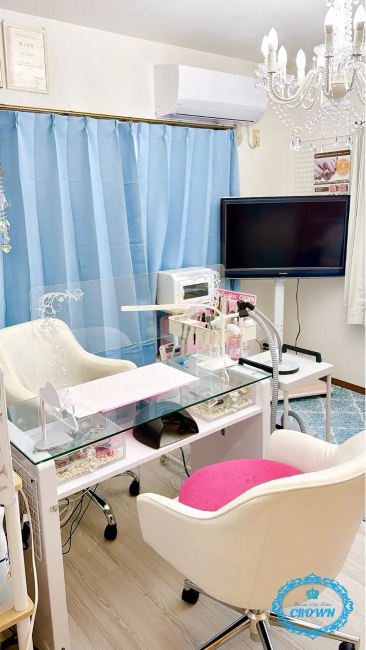 プライベートネイルサロン CROWNの内観・外観1