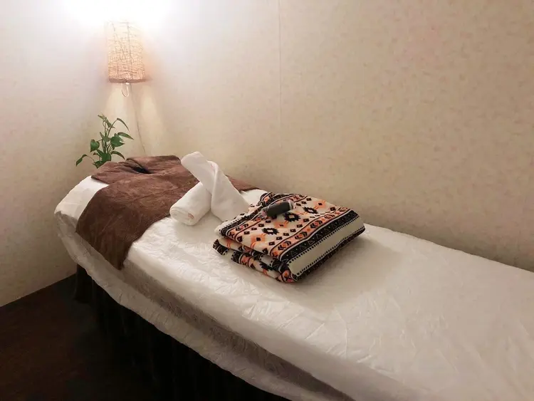 痩身 アロマ フェイシャルエステサロン Forest Season 本郷三丁目駅前店の内観・外観1