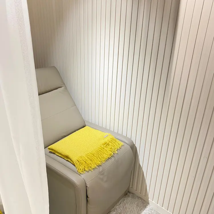 grace by neolive 大倉山店（アイ）の内観・外観1