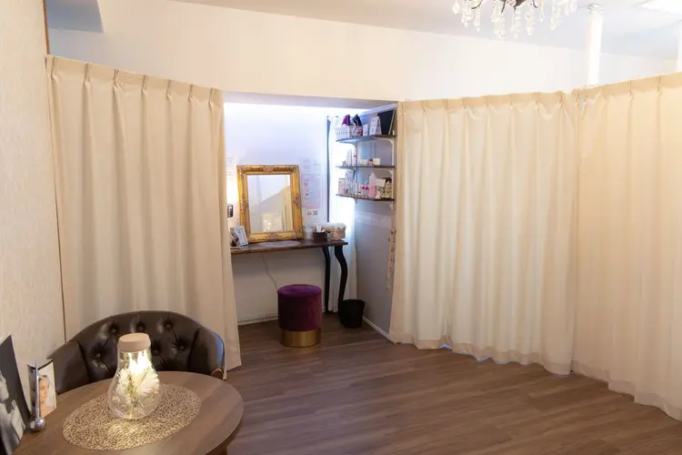 美肌脱毛・美肌ケア専門サロン Diva北浜の内観・外観2