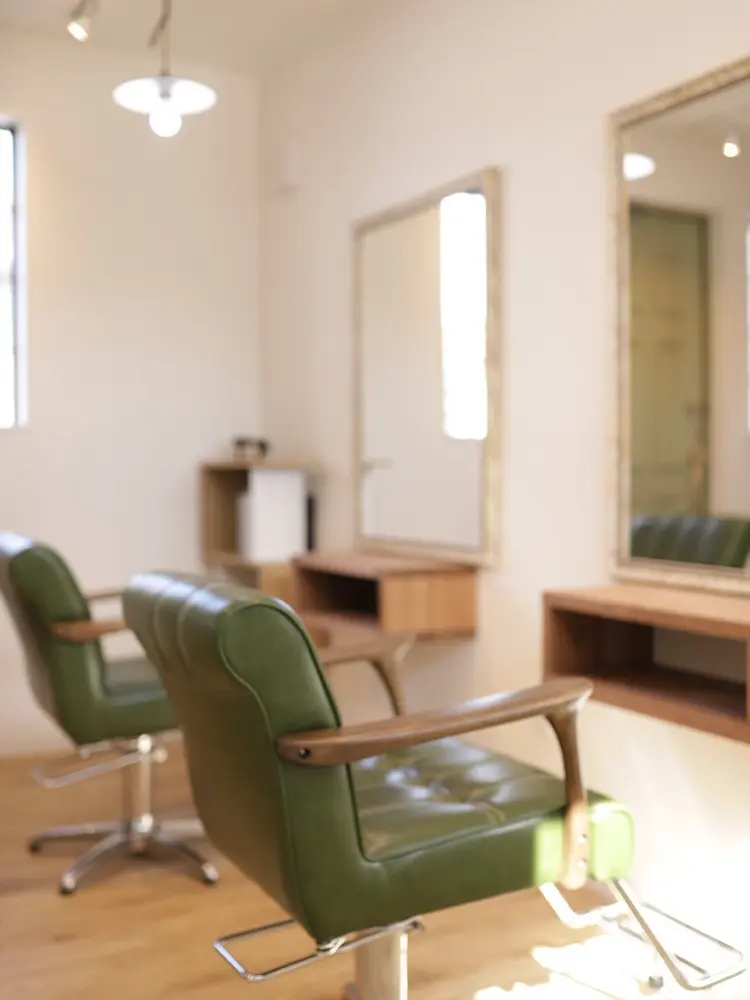 〜髪質改善と頭皮改善美容室〜Hair Bloom[ヘアーブルーム]松阪/射和の内観・外観2