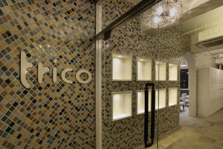 trico 梅田茶屋町店の内観・外観1