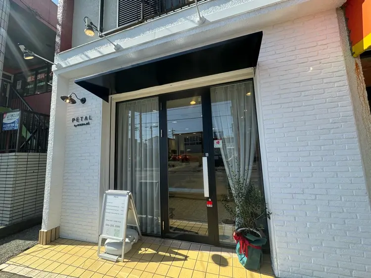 PETAL by KENJE ペタルバイケンジの内観・外観1