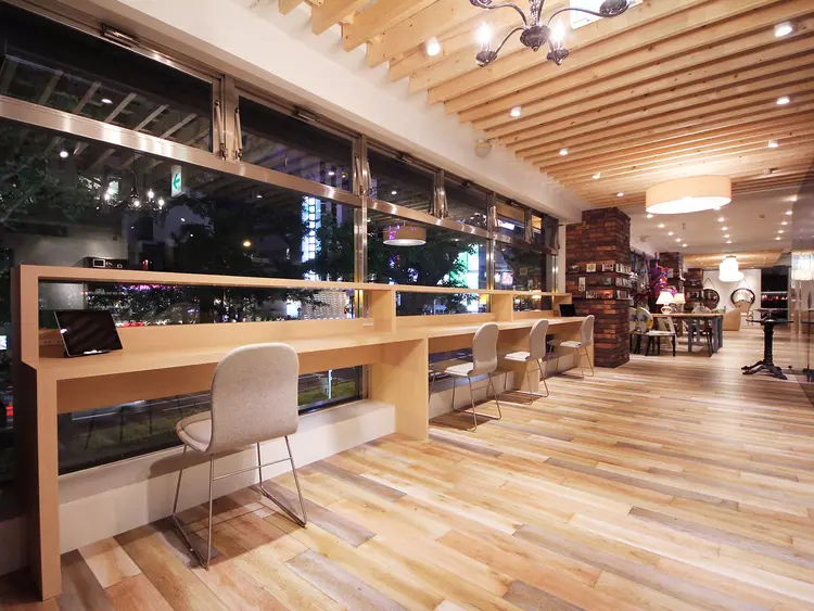 QUEEN’S GARDEN by K-two 心斎橋の内観・外観2