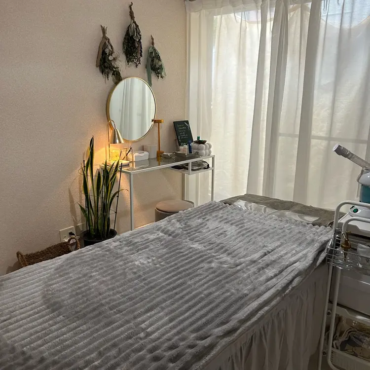 リラケア三郷店の内観・外観1